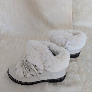 White faux leather and fur Ankle Boots